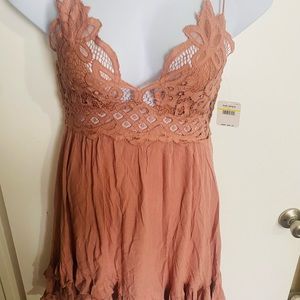Free people/we the free slip Lacey dress knee length mauve